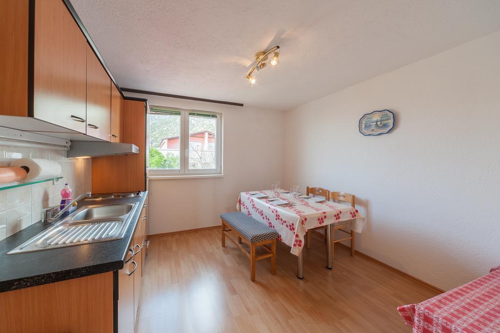 Apartmenthaus Hana カルロバッグ エクステリア 写真